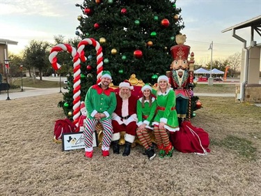 Christmas in COHO - Elves & Santa 2